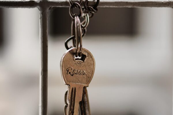 keys, chains, hanging keys, metal, key chain, open, antique