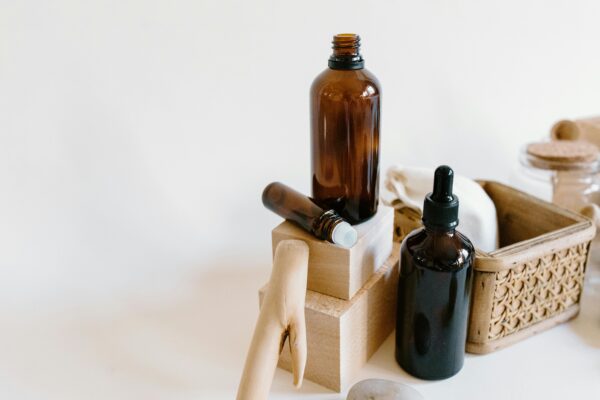 Brown glass bottles for essential oils, perfect for aromatherapy and natural healing.